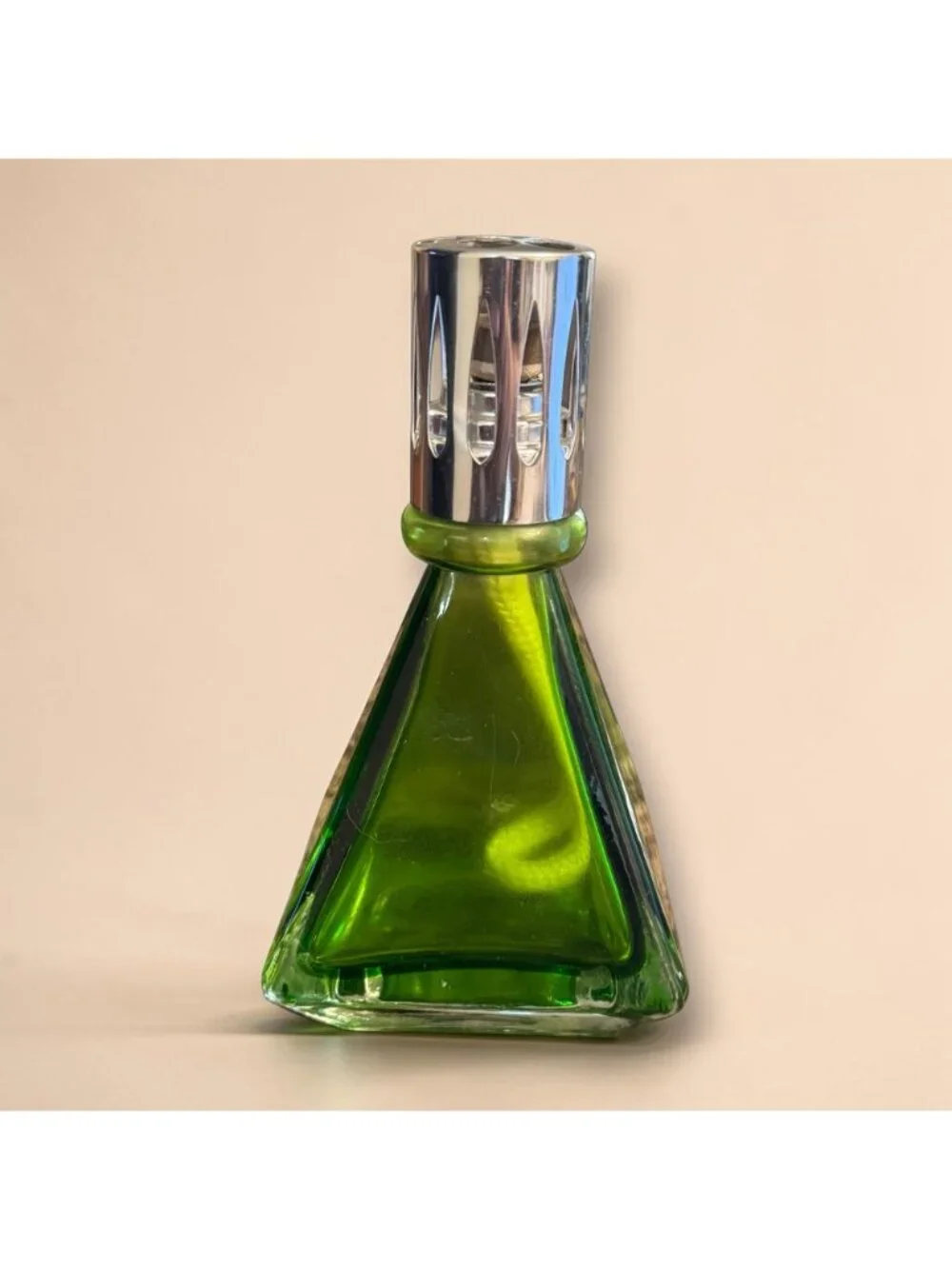 Unbranded pyramid shaped